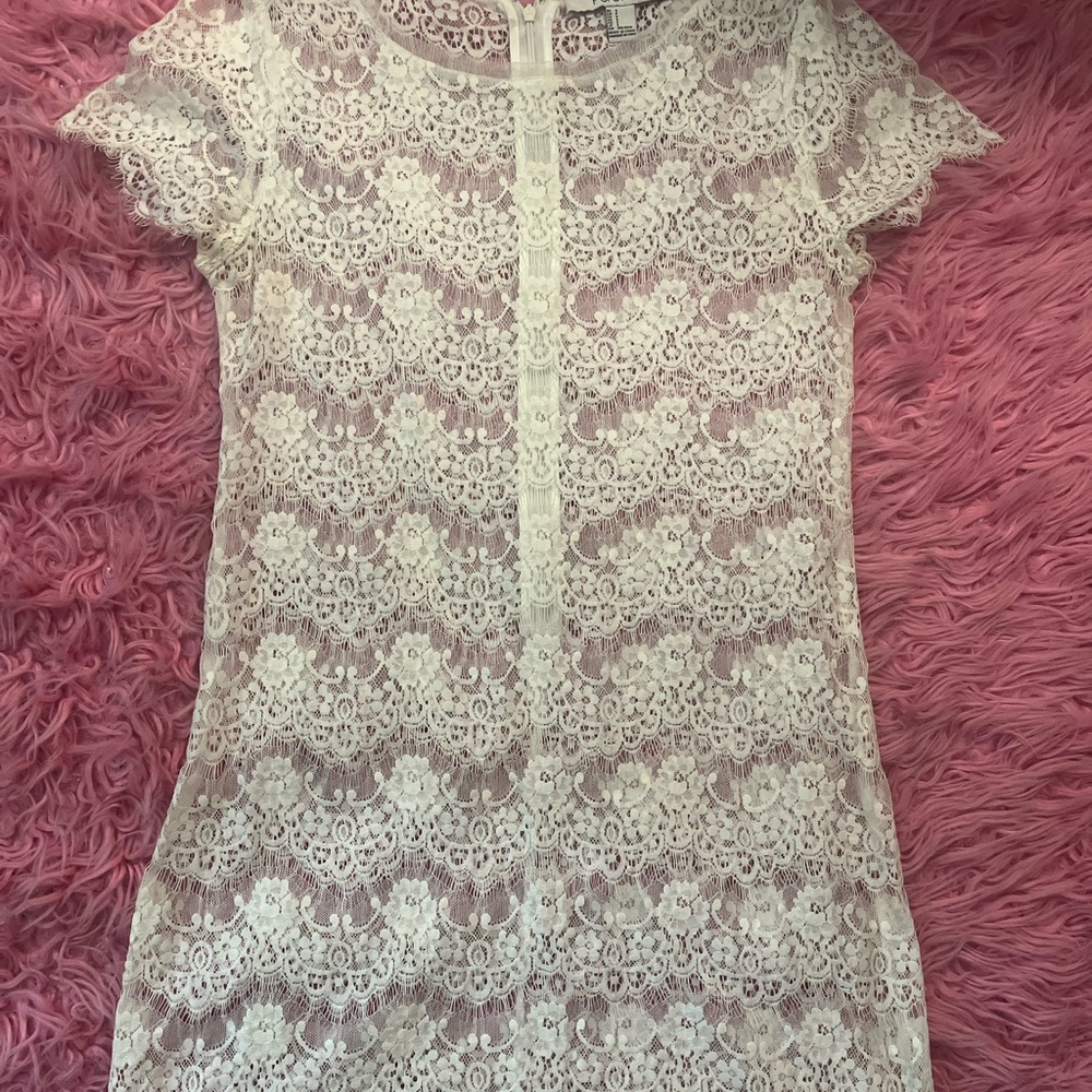 Elegant Lace Dress in Cream